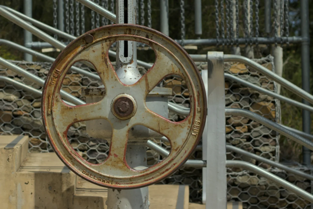 Зеленая энергия ГЭС для дата-центров ИИ и майнинга в Южной Америке