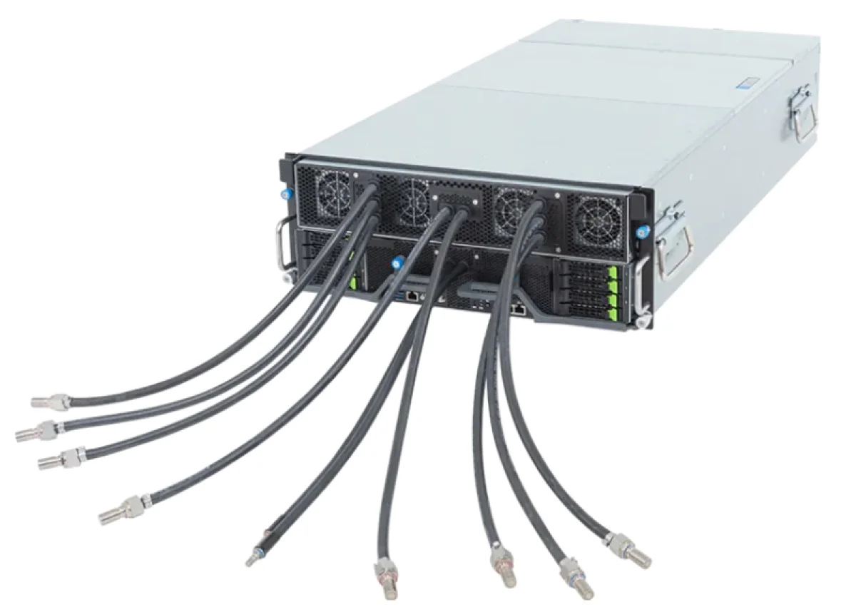 Жидкостное охлаждение для сервера с новыми AMD EPYC Turin и Instinct MI355X