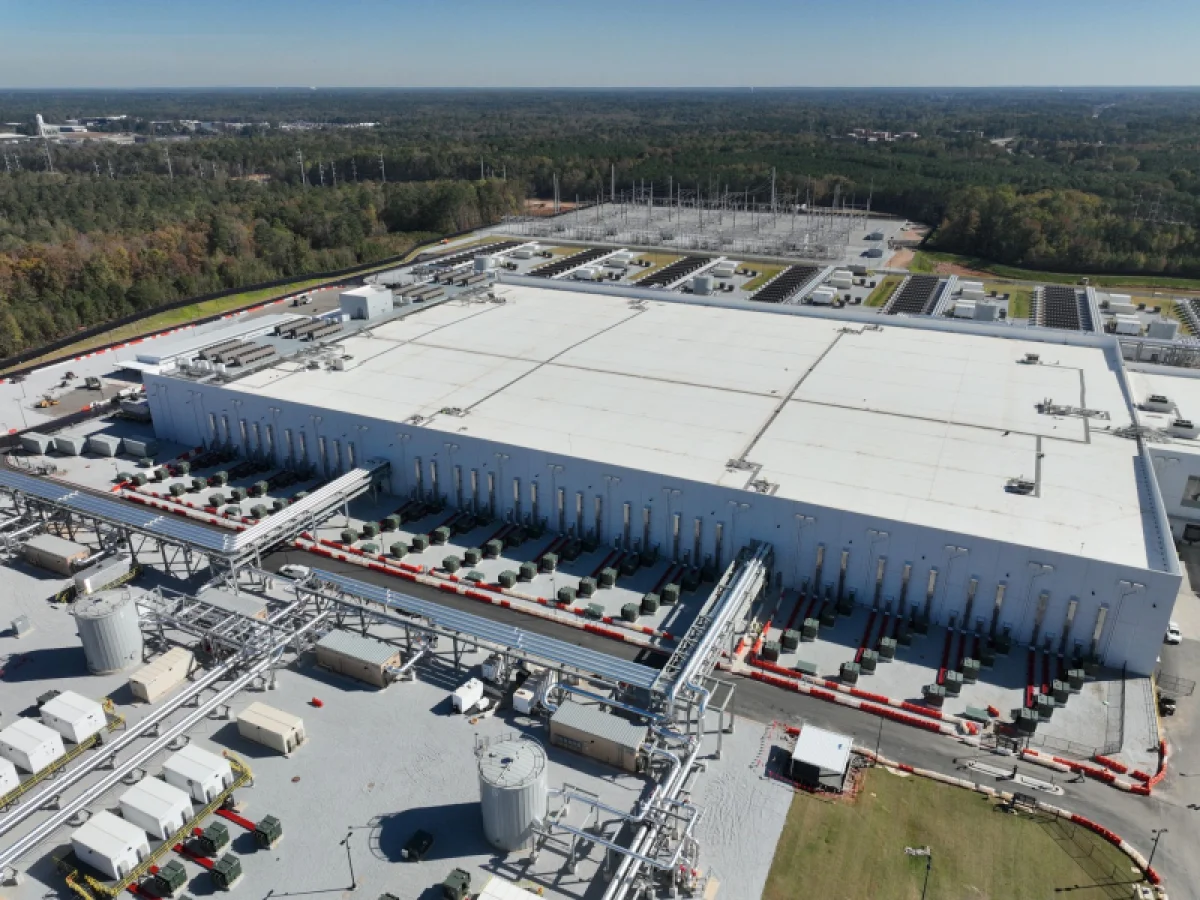 Microsoft создает глобальный суперкластер для ИИ: запущен второй передовой дата-центр