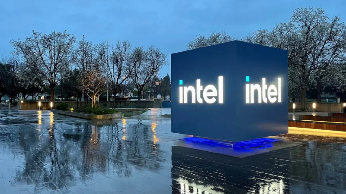 Intel сохраняет сетевой бизнес: стратегический разворот для интеграции решений