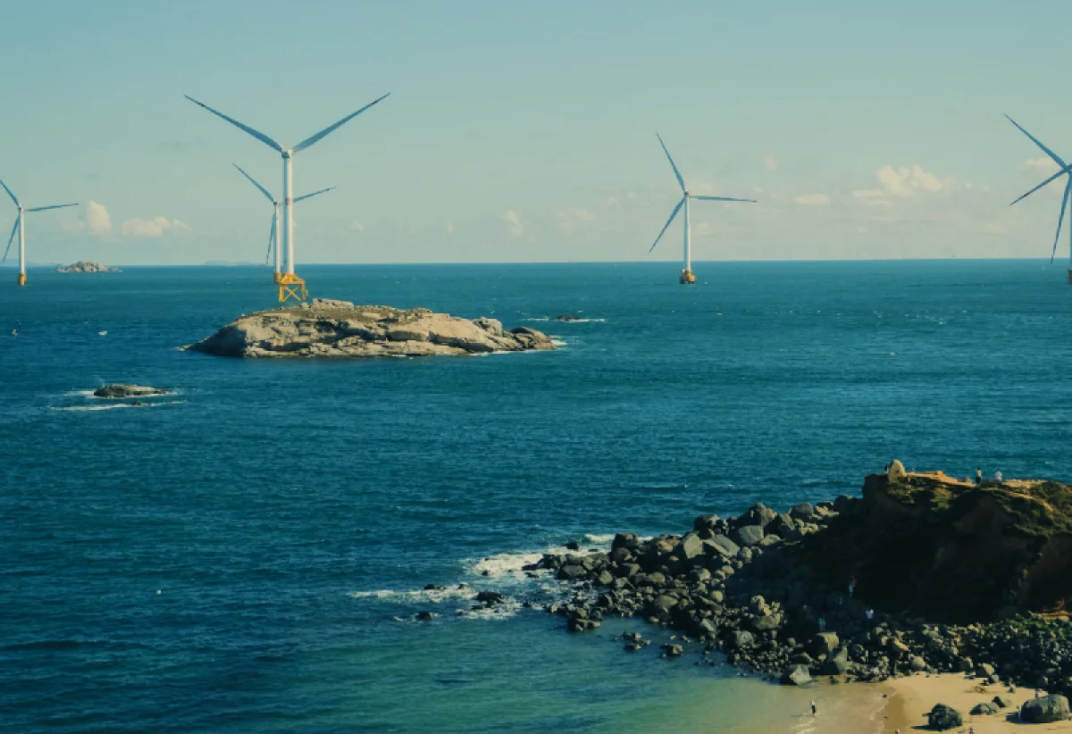 Независимость от сети: почему дата-центры будущего обязаны генерировать энергию