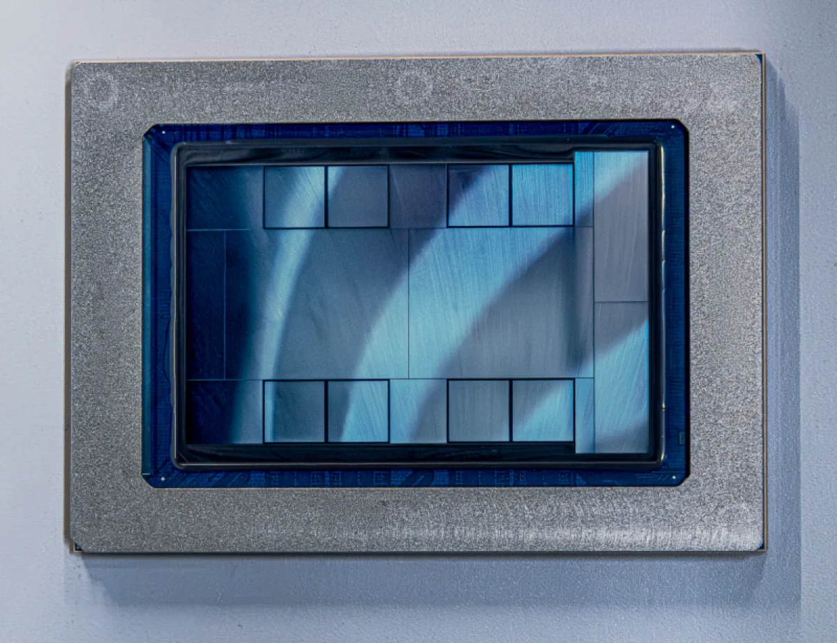 Четыре новых ИИ-ускорителя с рекордной производительностью до 10 Пфлопс