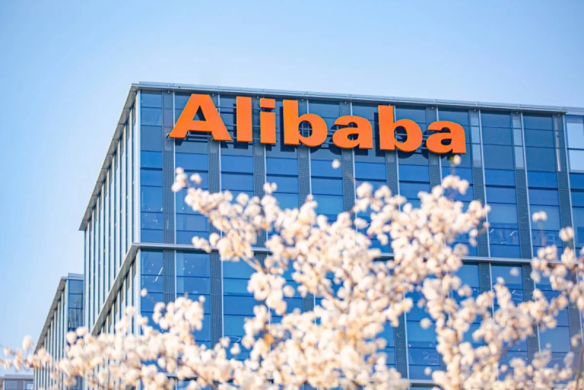 Alibaba Cloud готовит десятикратный рывок мощностей, пока Tencent оптимизирует ресурсы