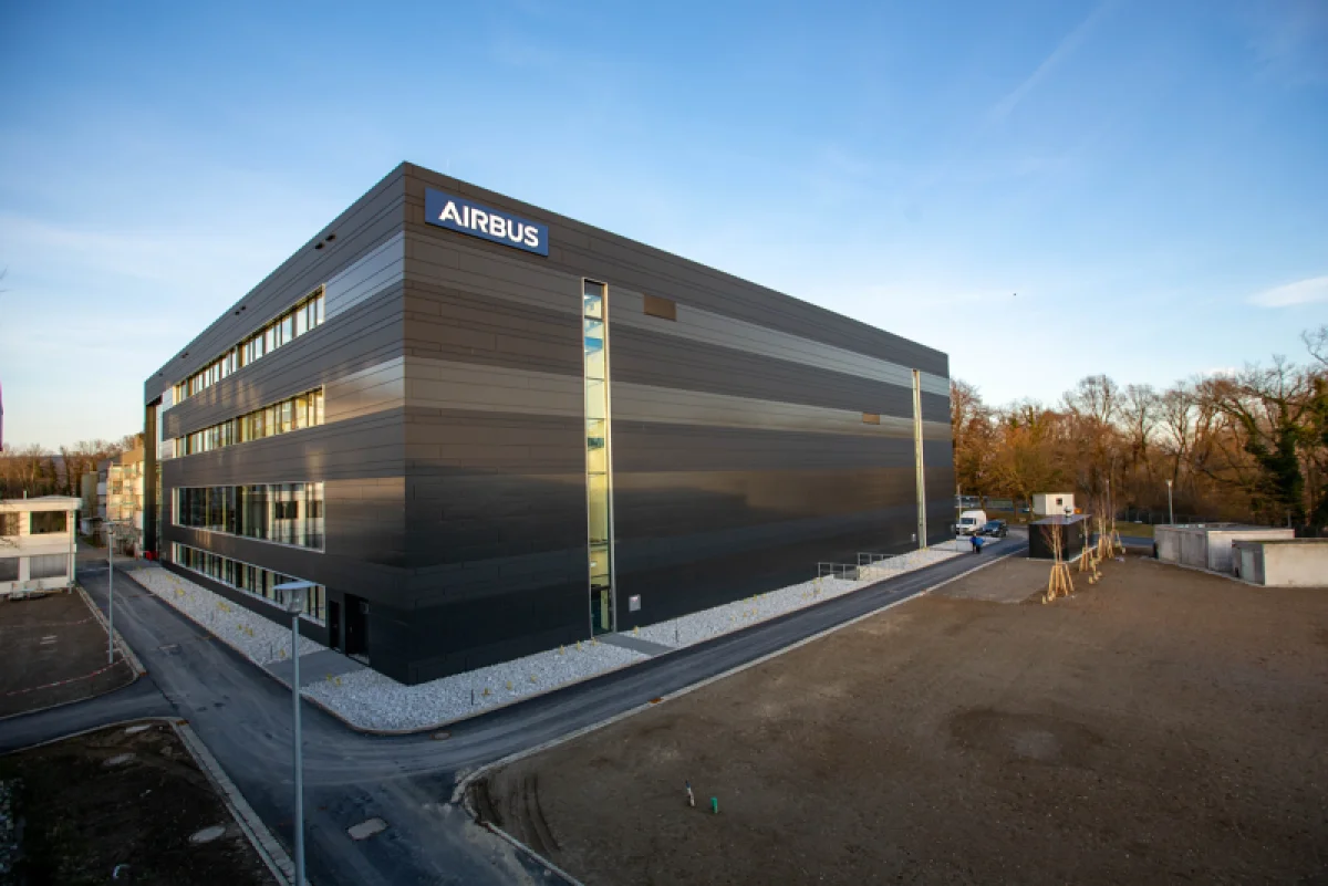 Airbus переходит на суперкомпьютер по подписке: Bull развернула HPC-as-a-service в Тулузе и Гамбурге
